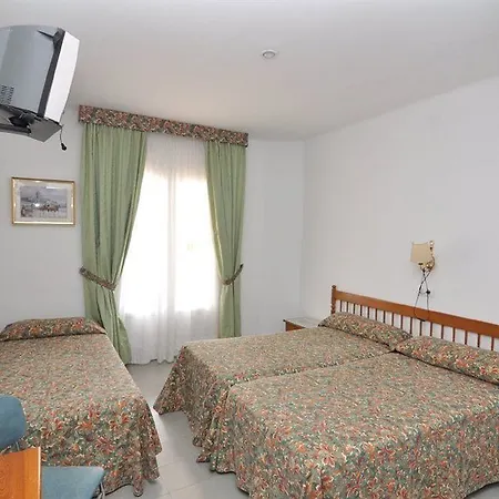 Montana By Bossh! * Roses